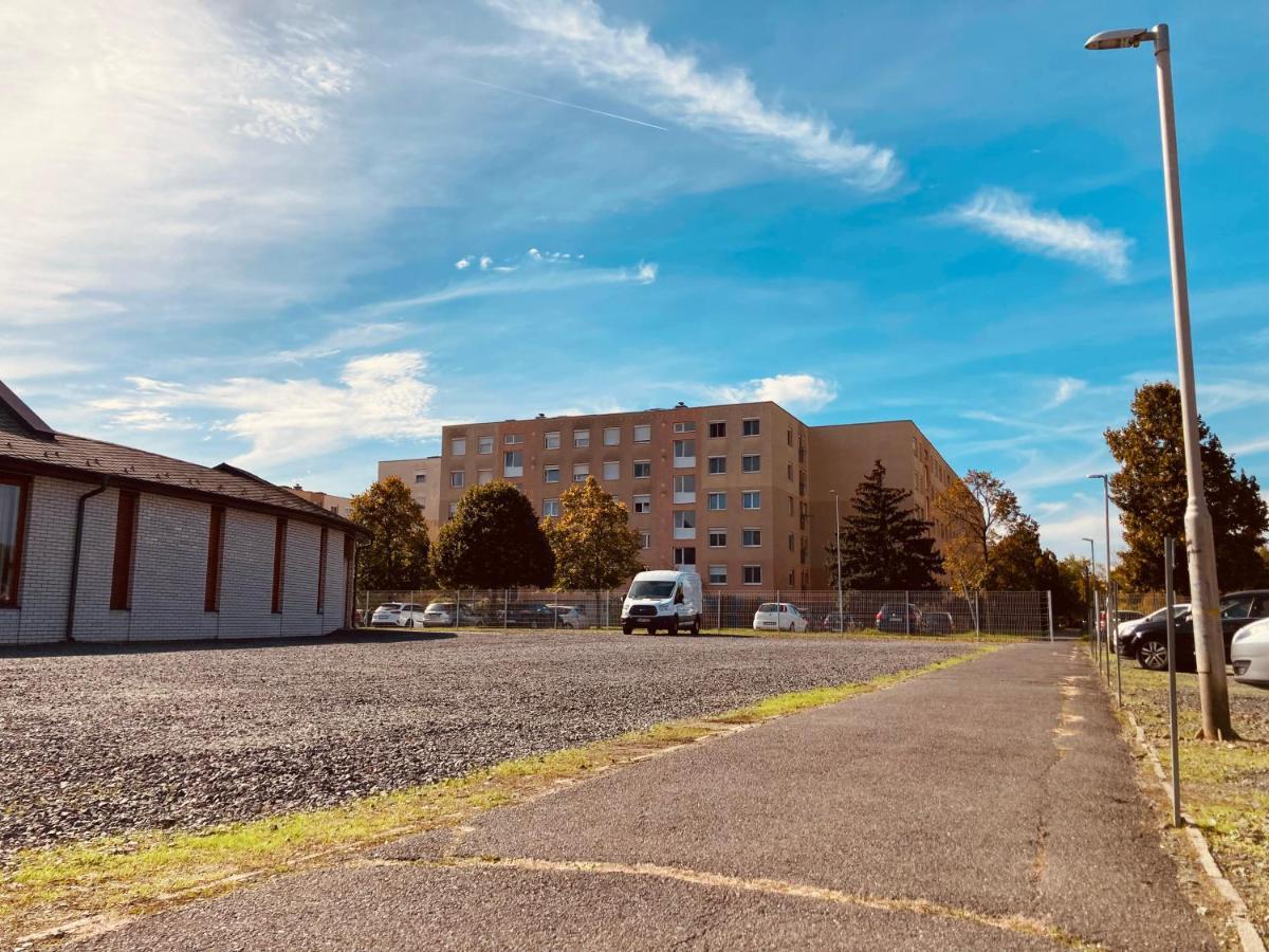 Lara Suite Szombathely Dış mekan fotoğraf